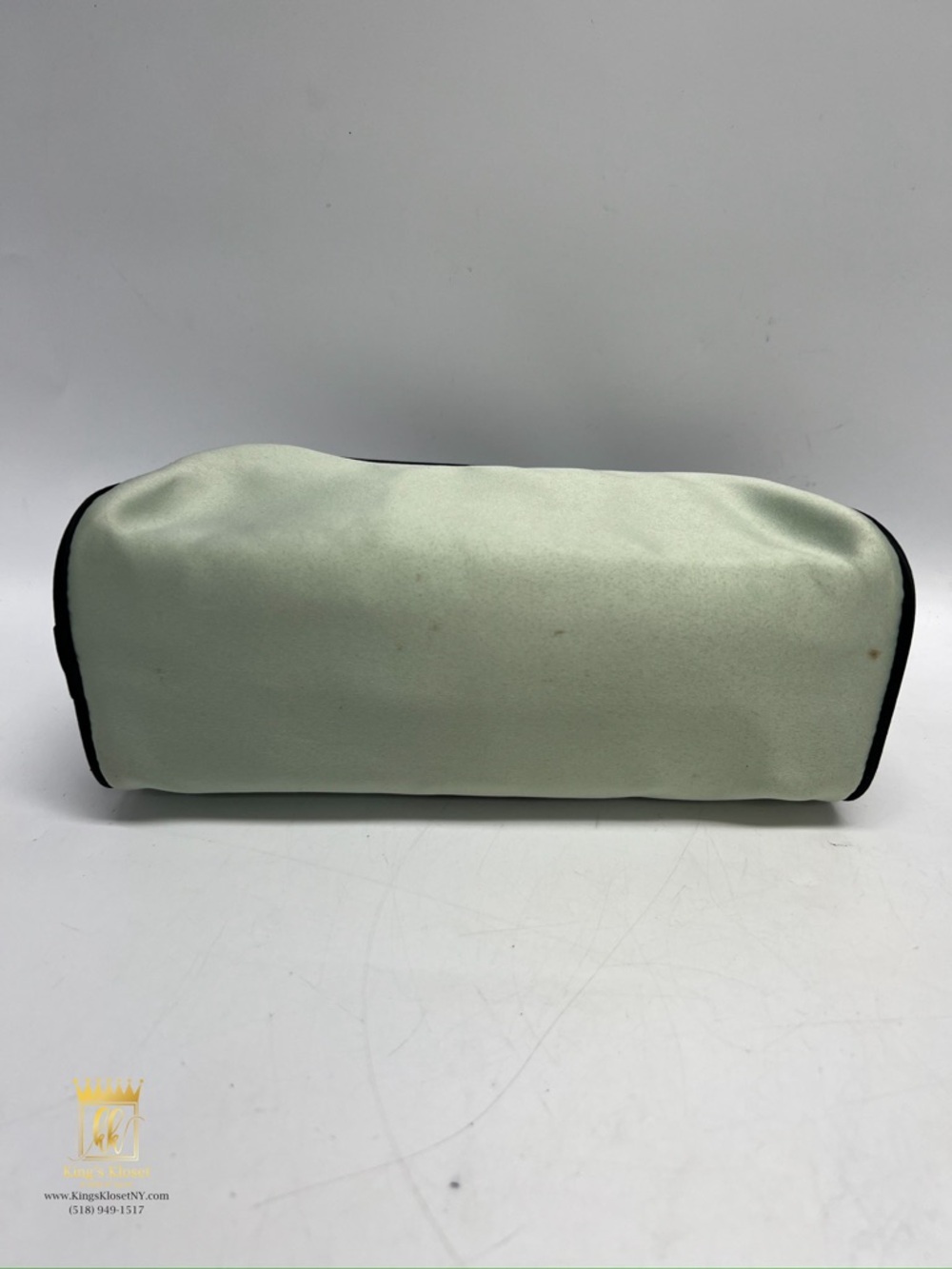 Prada perfume pouch - Picture 5 of 10